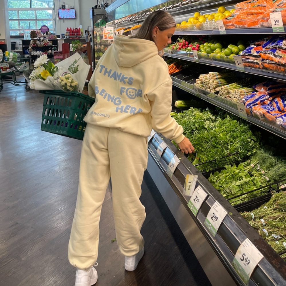 🌸 DRMERS CLUB | Drmerland Sweatpants - Cream